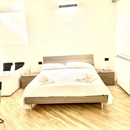 Pigneto Square Home-3